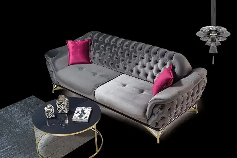 Продается стильный диван в отличном состоянии