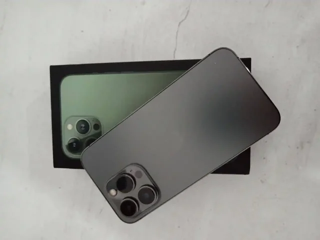 iPhone 13 Pro с замененным дисплеем - Электроника в Калининград