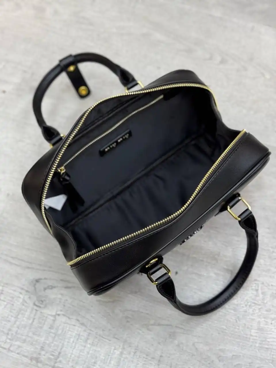 Сумка MIU MIU из экокожи с комплектом