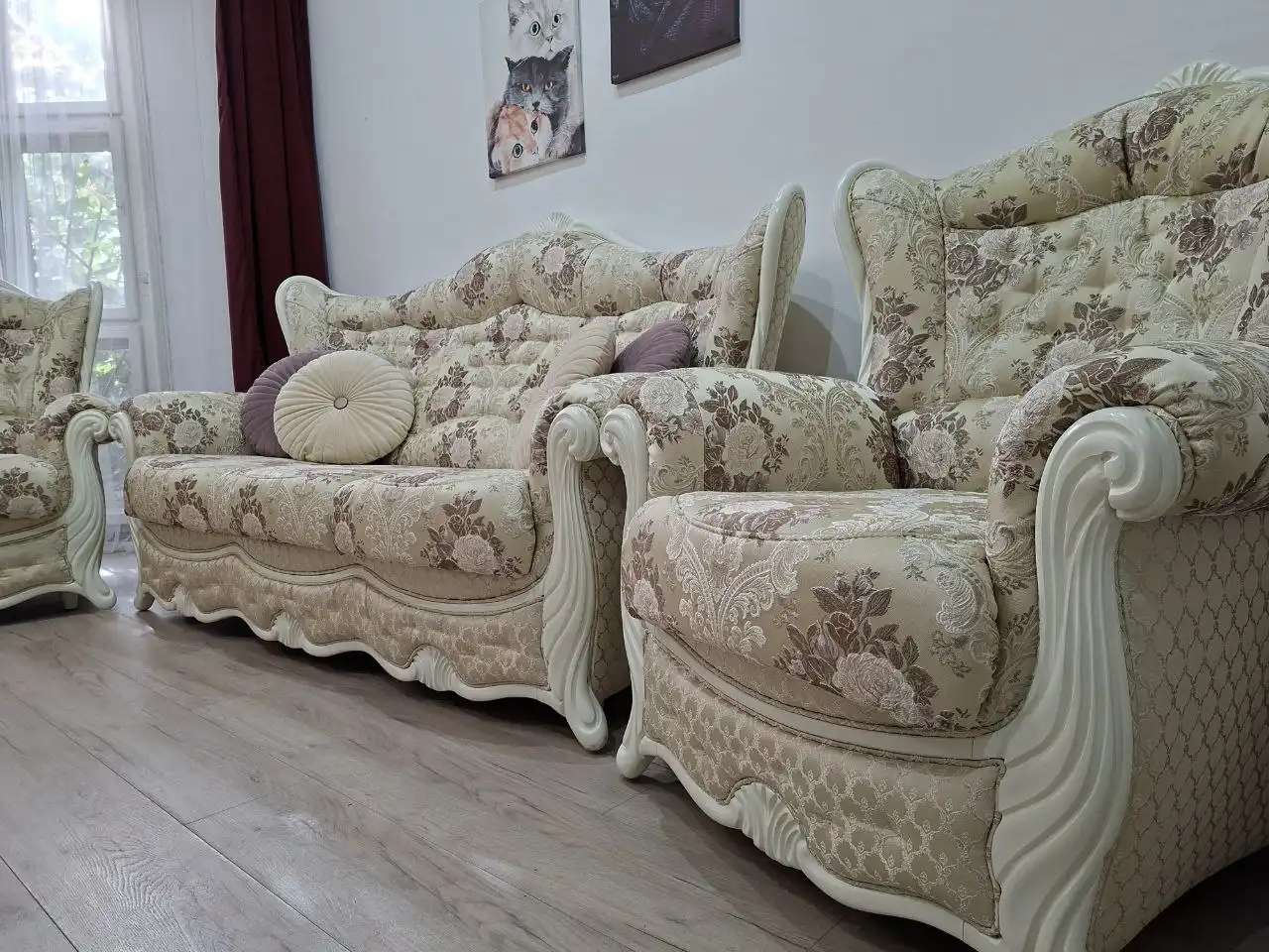 Продаётся комплект мягкой мебели