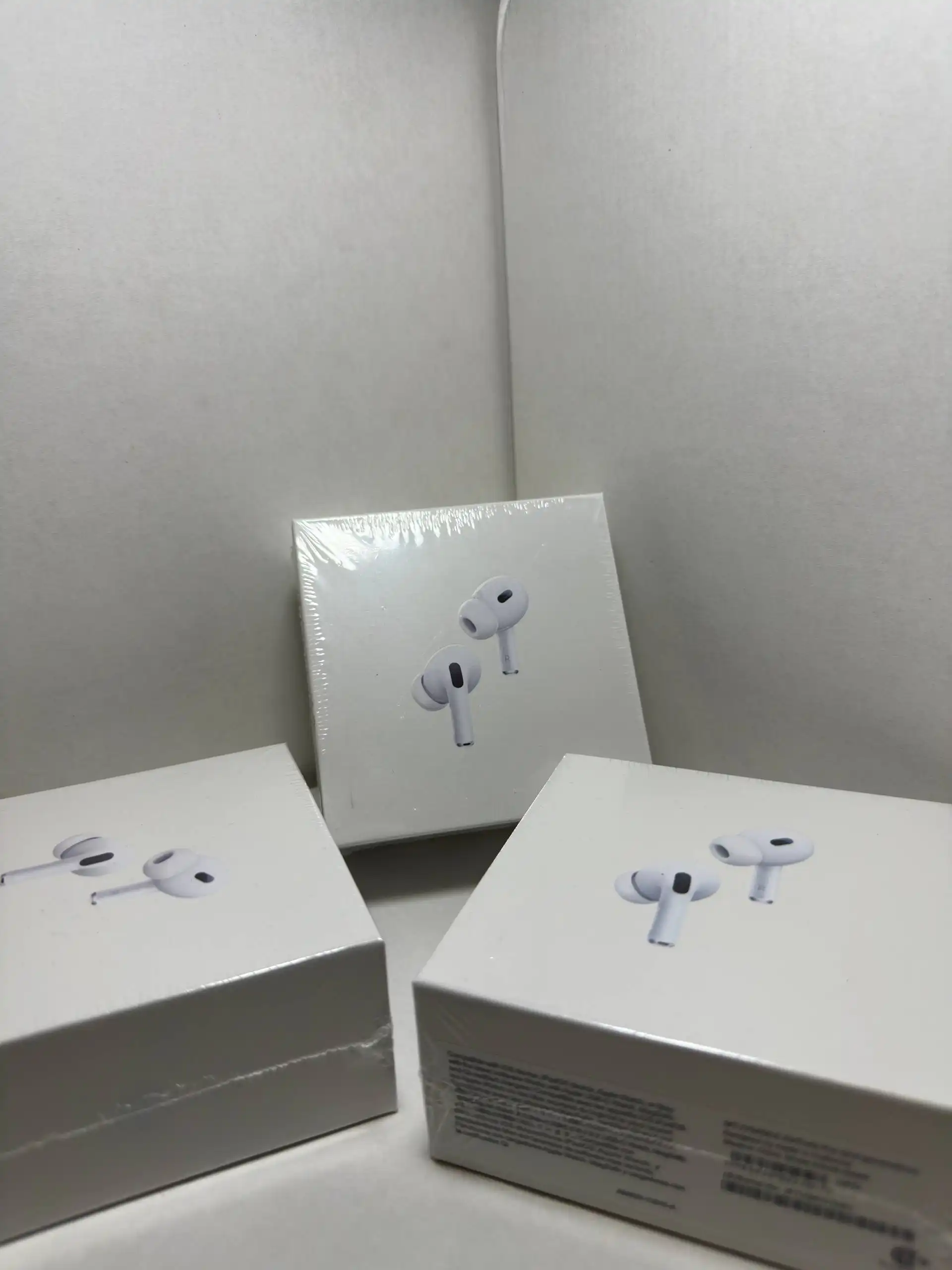 Продажа новых качественных реплик Apple AirPods Pro 2, AirPods Pro 3, проводов и зарядок Magsafe