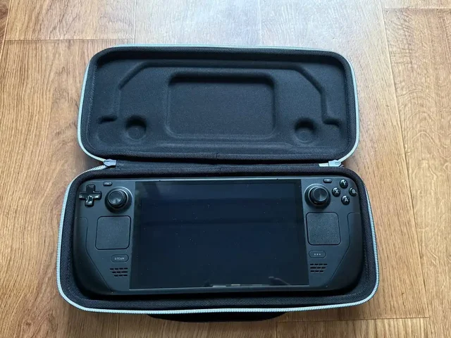 Steam Deck OLED 512 ГБ в идеальном состоянии - Электроника в Калининград