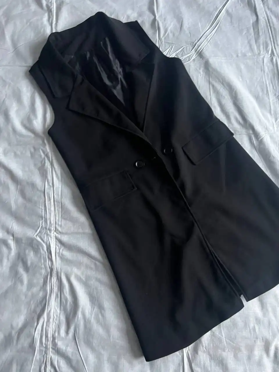 Продажа одежды, обуви и товаров для хобби