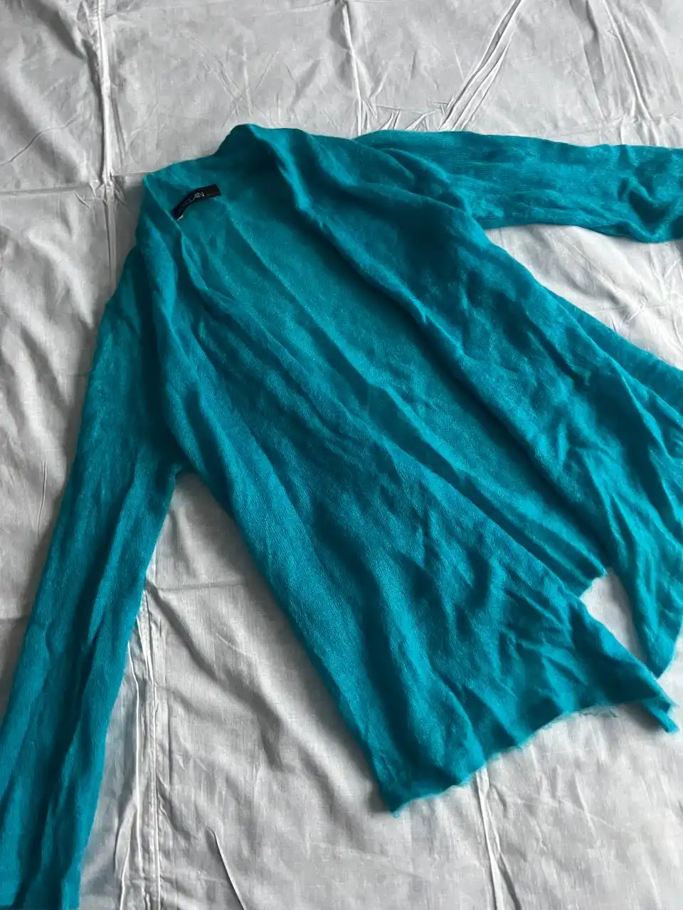 Продажа одежды, обуви и товаров для хобби