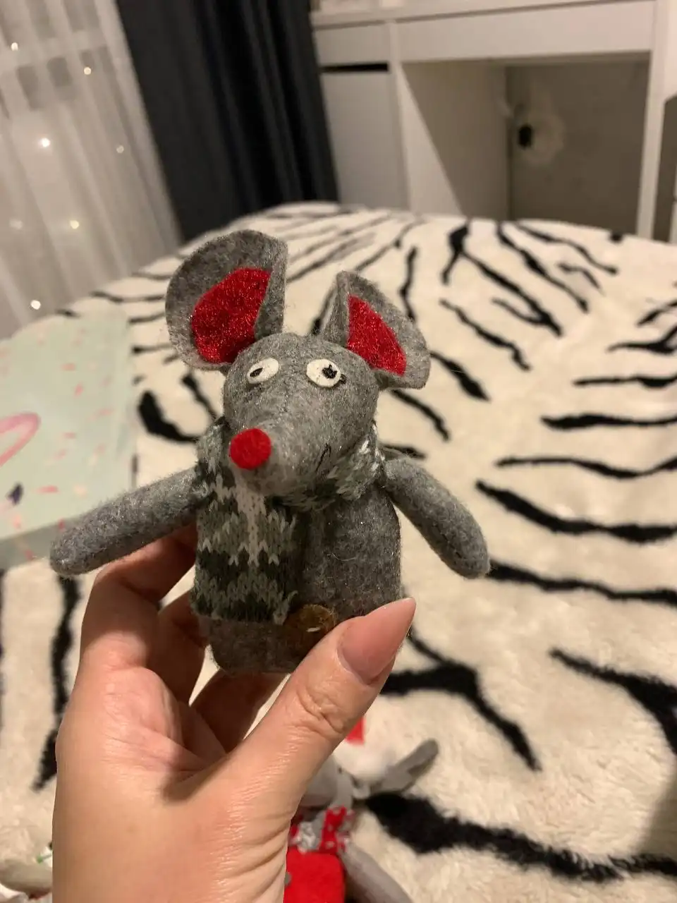 Ёлочные игрушки 6 шт в идеальном состоянии