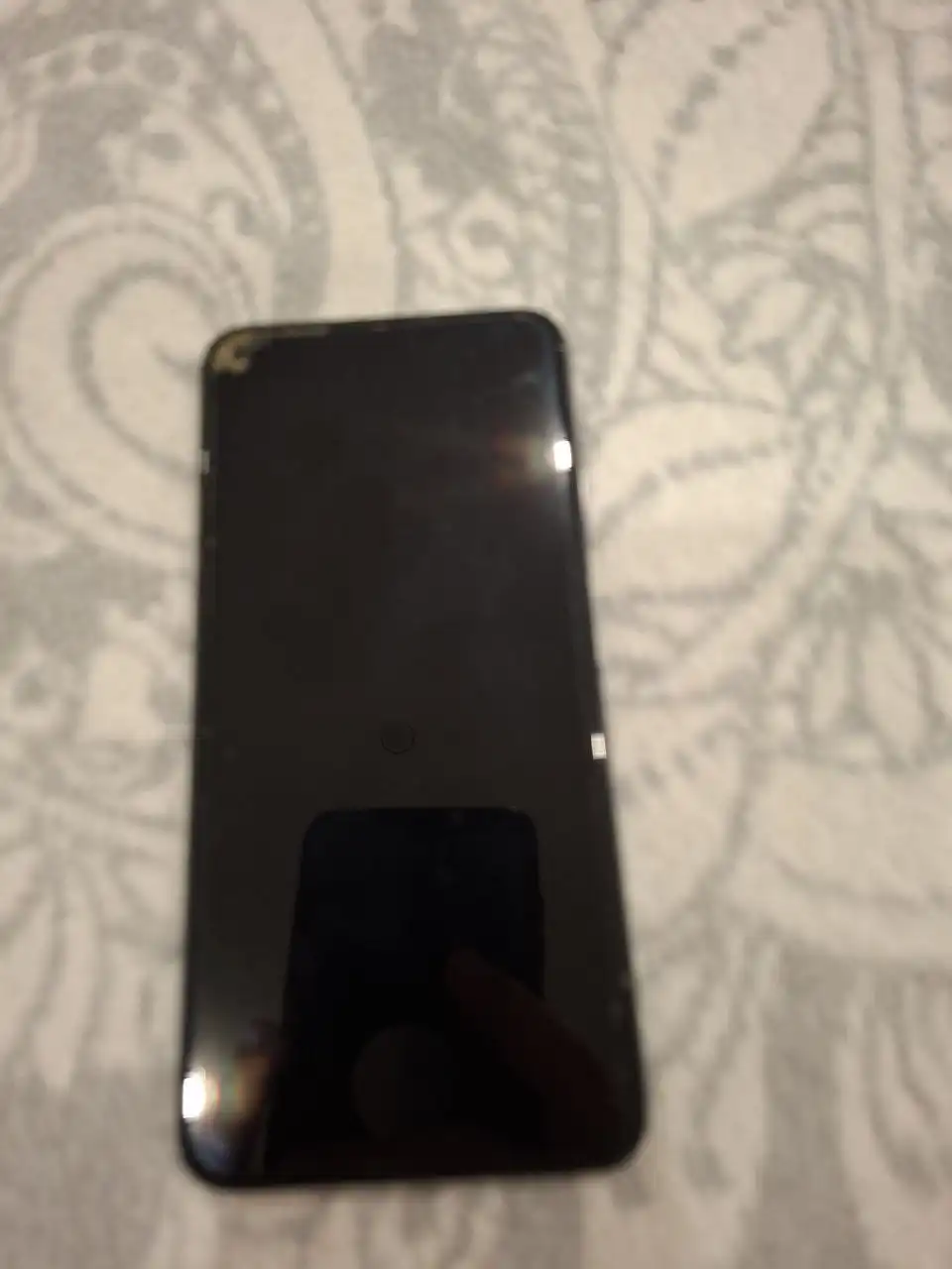 Продам телефон Honor 20 Pro 8/128