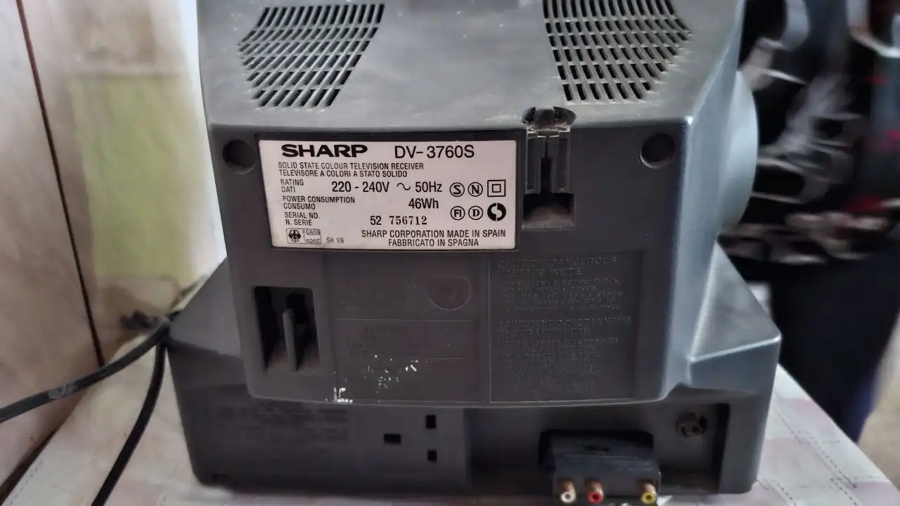 Телевизор Sharp DV-3760S 35 см без пульта