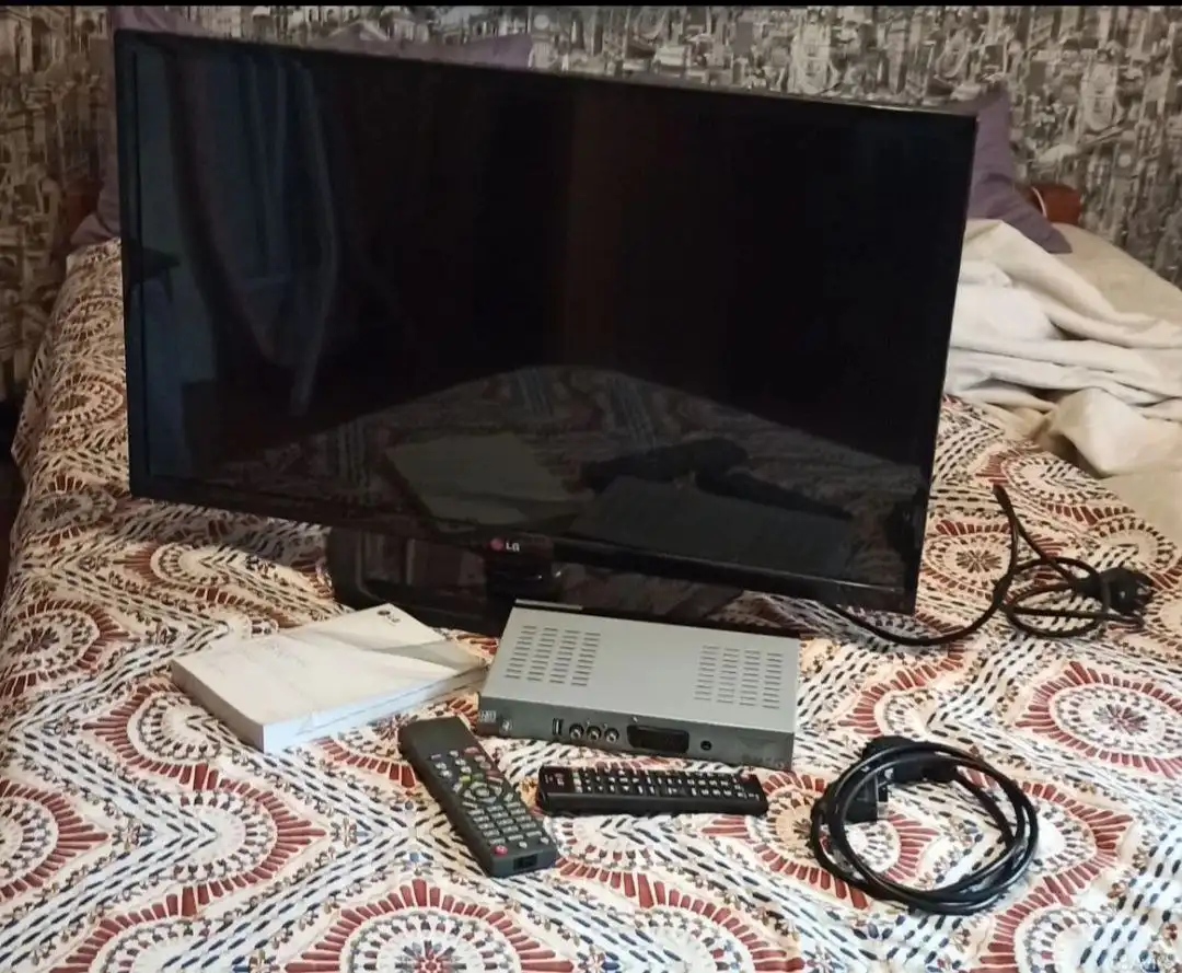 Продам телевизор LG32LN536 B б/у