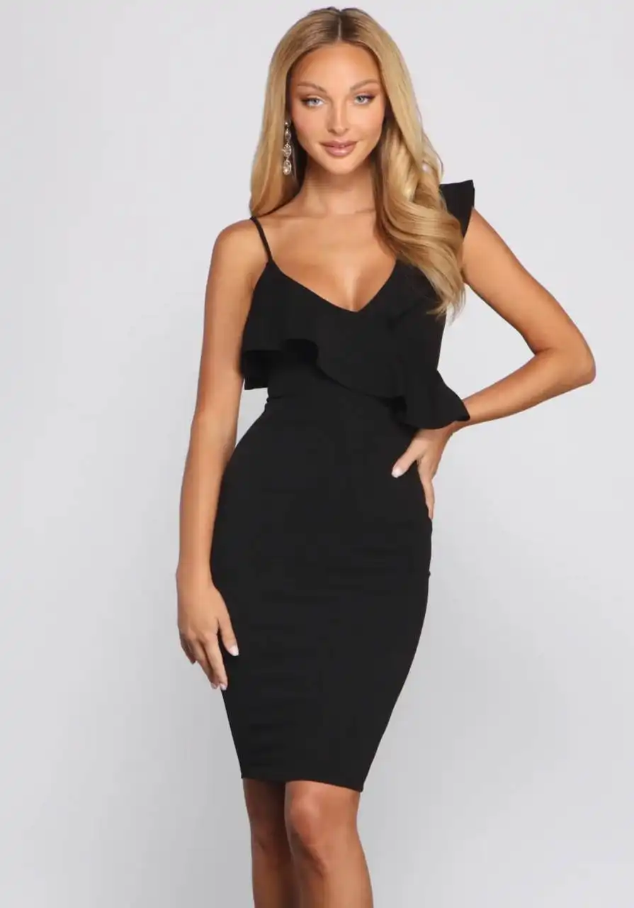 Продам платья черное и xs-c