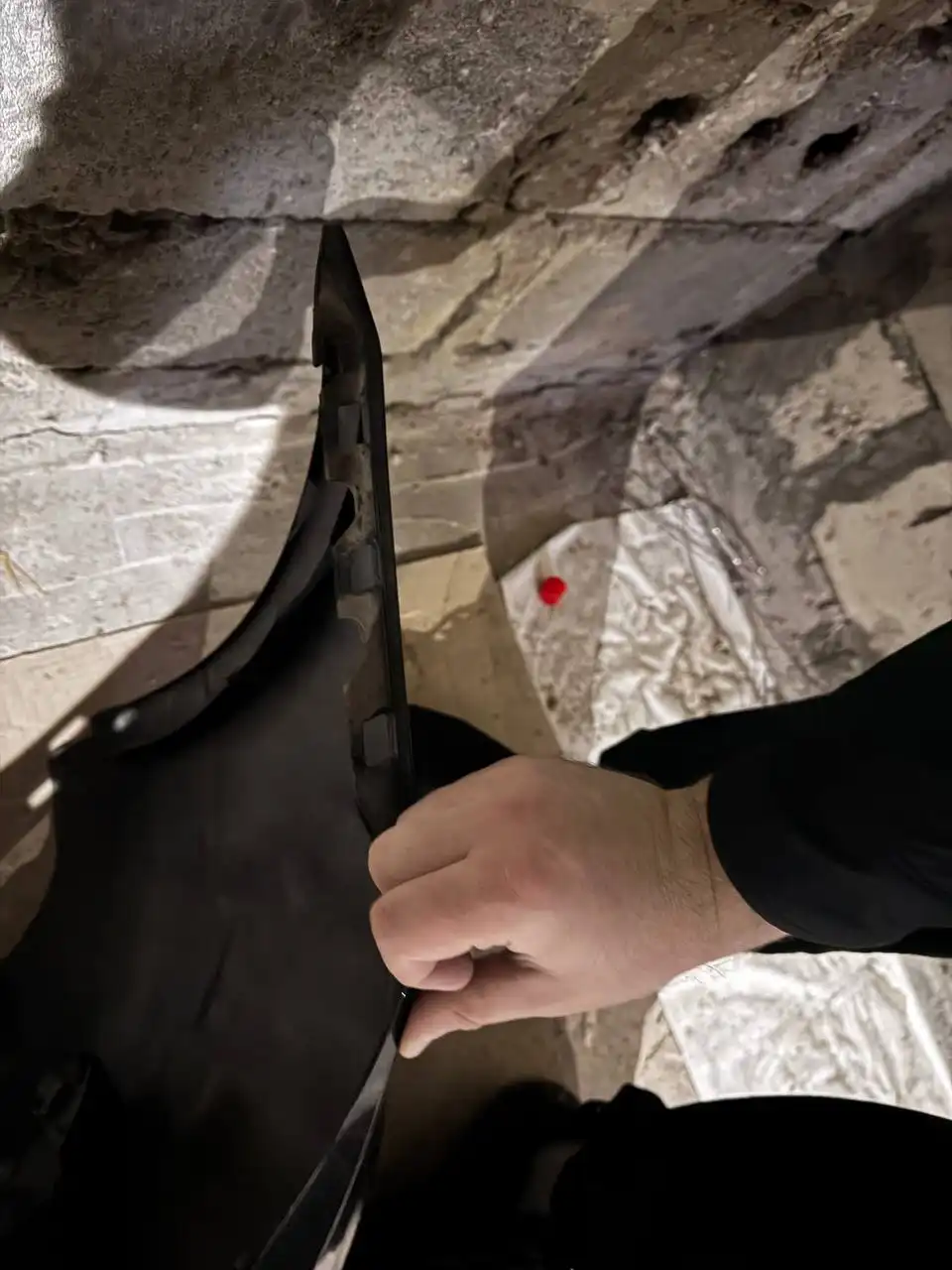 Продам передний бампер BMW E60, цвет 475