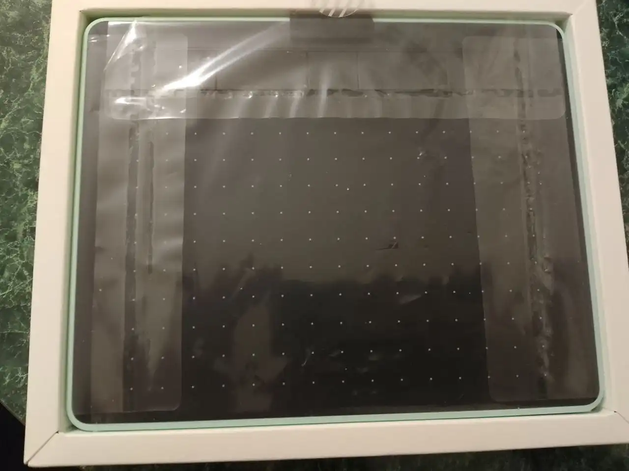 Почти новый графический планшет