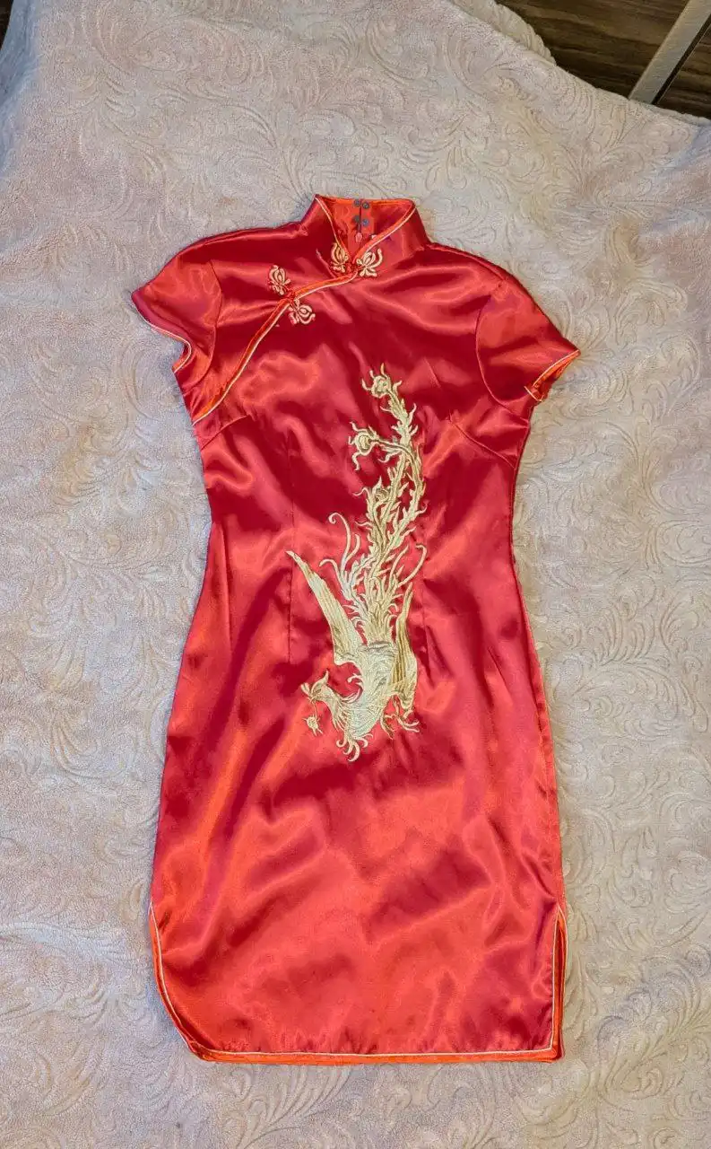 Продам платья размер S