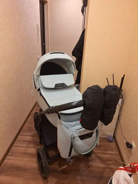 Продаётся коляска 3в1 Adamex с автолюлькой Maxi-Cozi и аксессуарами - частное объявление в Калининград