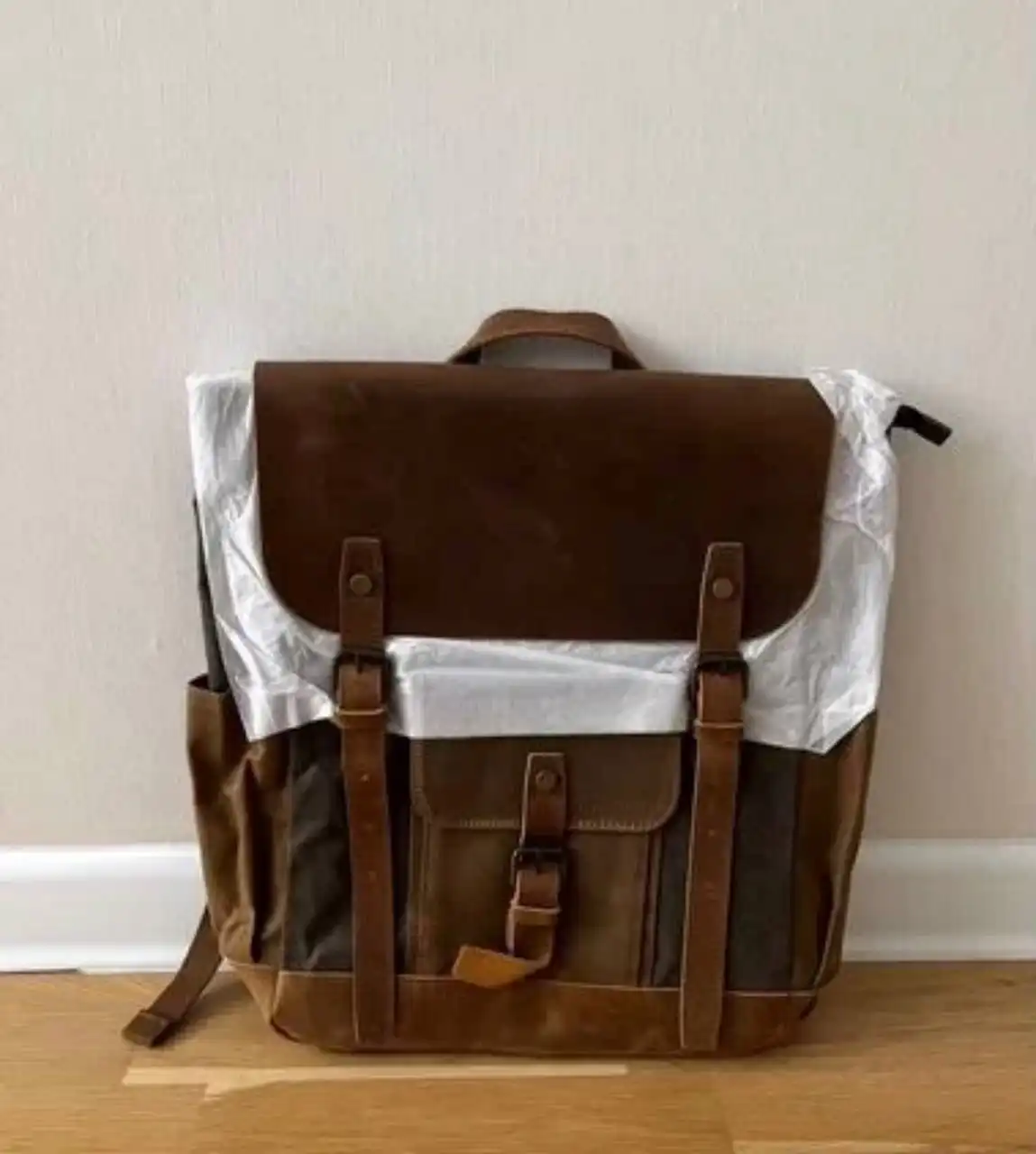 Рюкзак новый с натуральной кожей