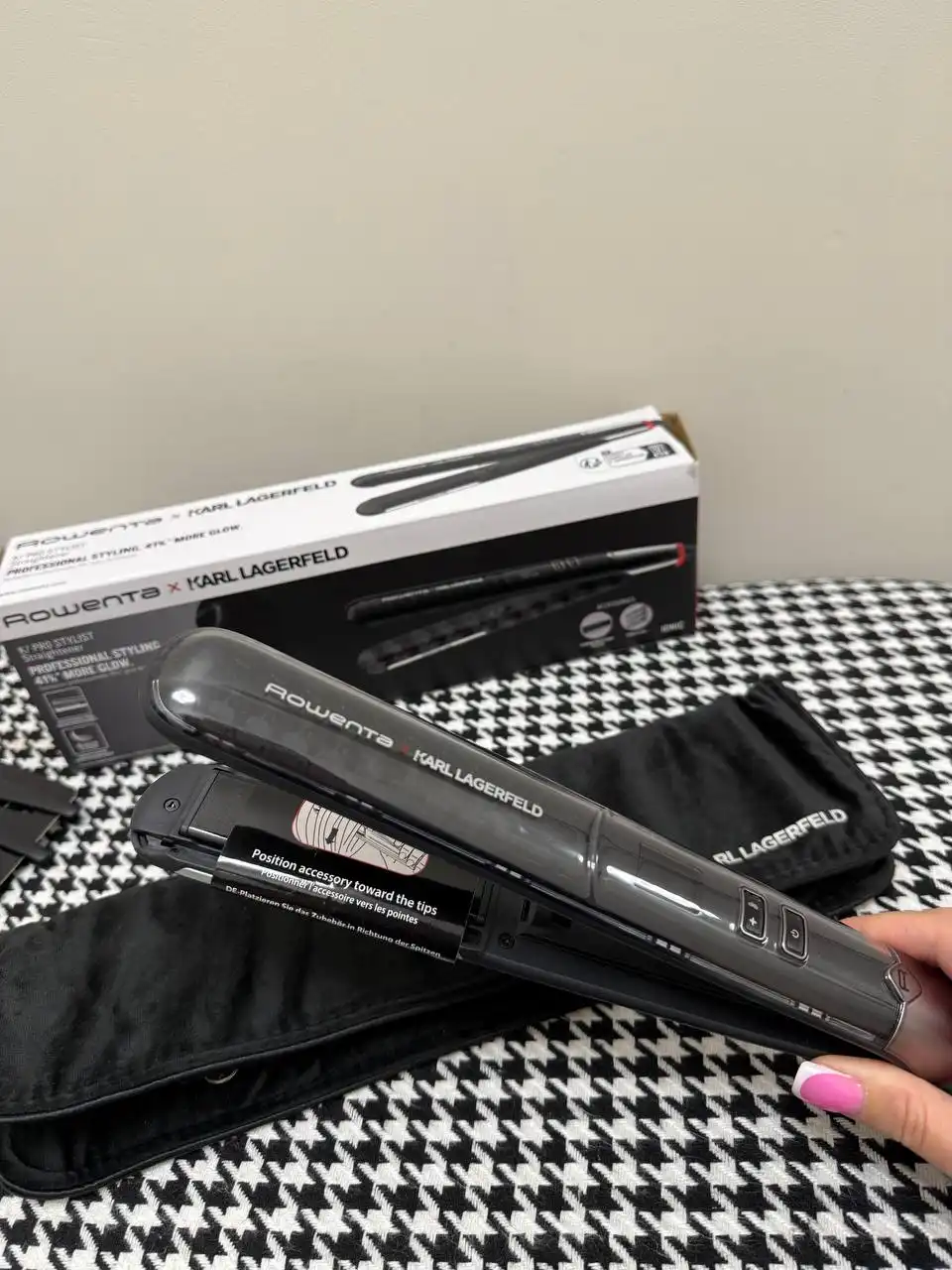 Выпрямитель для волос Rowenta Karl Legerfeld