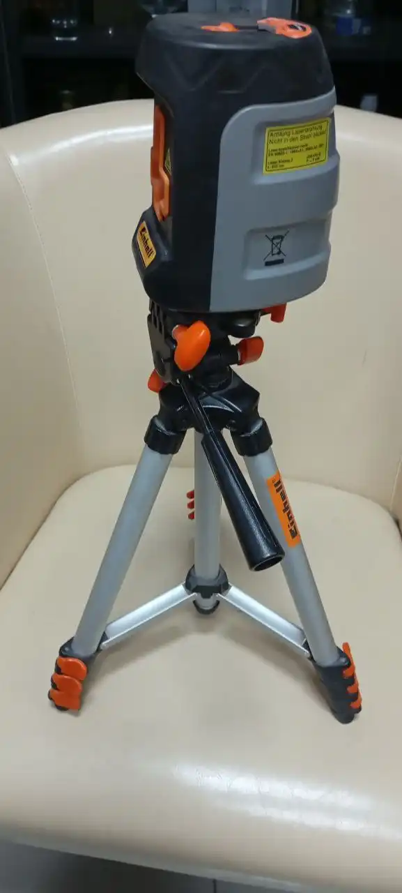 Лазерный уровень Einhell NKL 90/4 с штативом