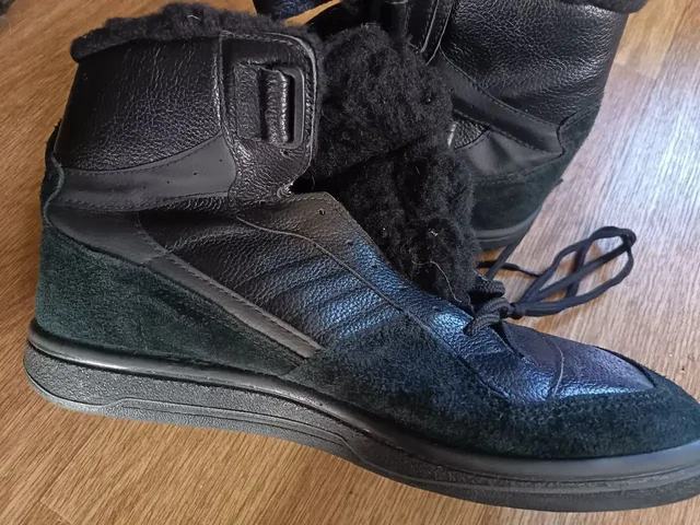 Мужские утепленные кроссовки размер 45 - Одежда в Калининград