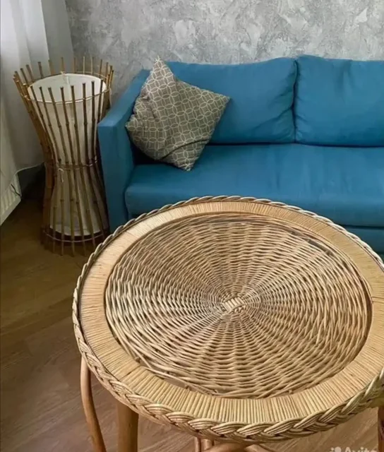 Декоративный ротанговый столик со стеклом - Растения в Калининград