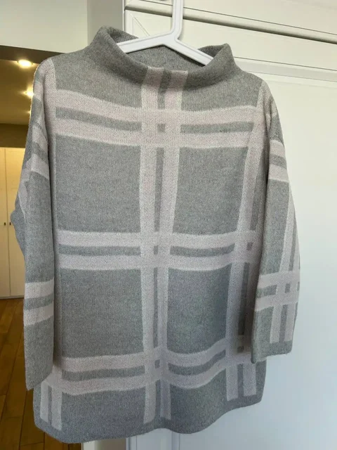 Продаётся джемпер размер M/L - Одежда в Калининград