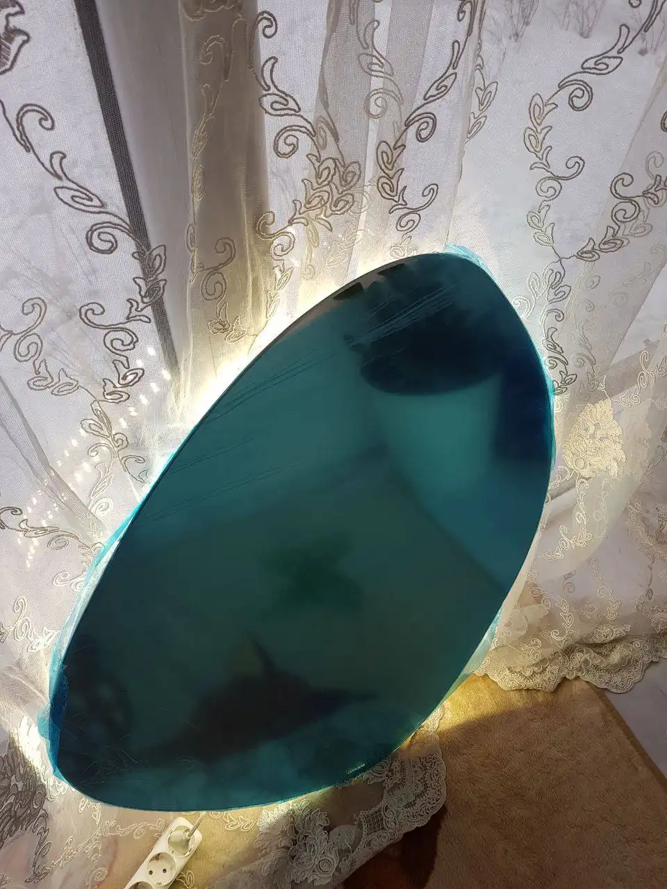 Зеркало с подсветкой под заказ