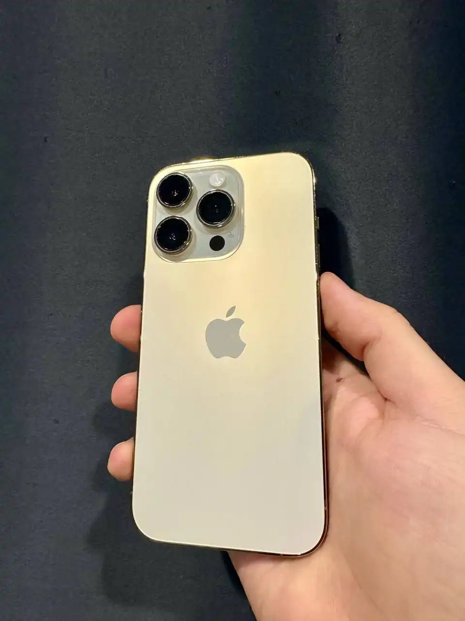 iPhone 14 Pro 256 ГБ в хорошем состоянии