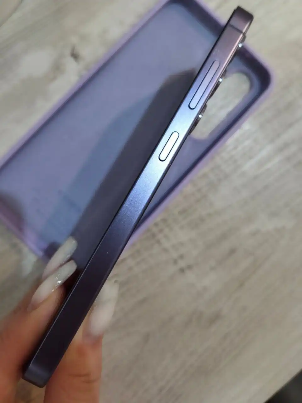 Продам телефон Samsung Galaxy S24 256GB фиолетовый