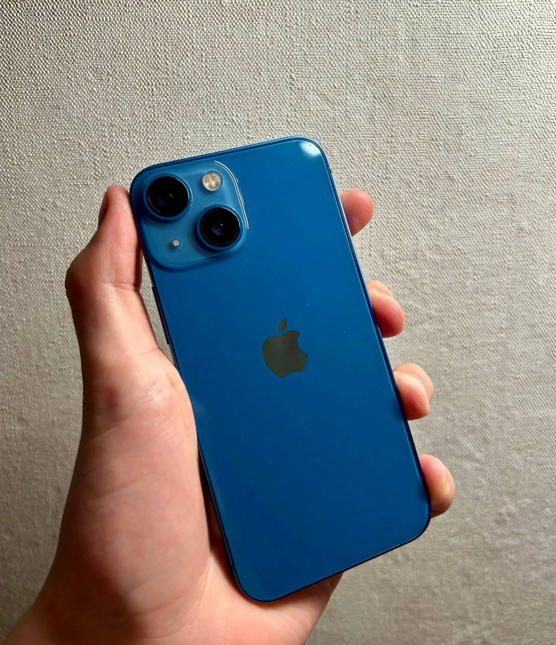 Продам iPhone 13 Mini Blue