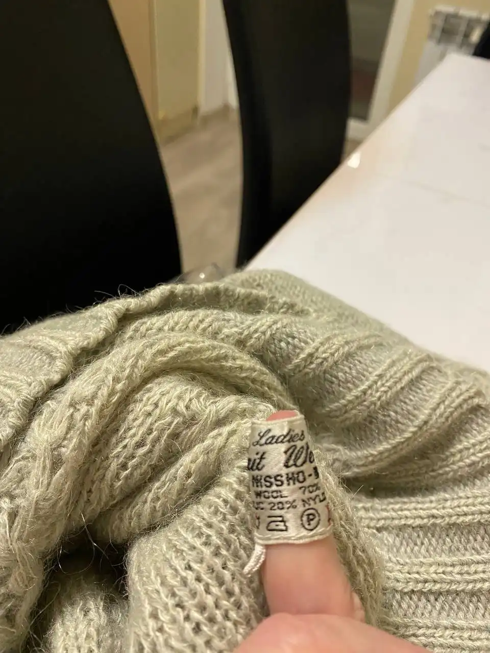 Продам свитер размер 50 - Одежда в Калининград