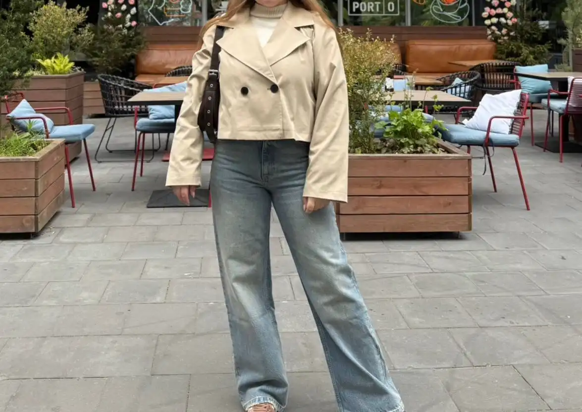 Укороченный тренч Sinsay и джинсы Vilet - Верхняя одежда и джинсы (Одежда) в Калининград