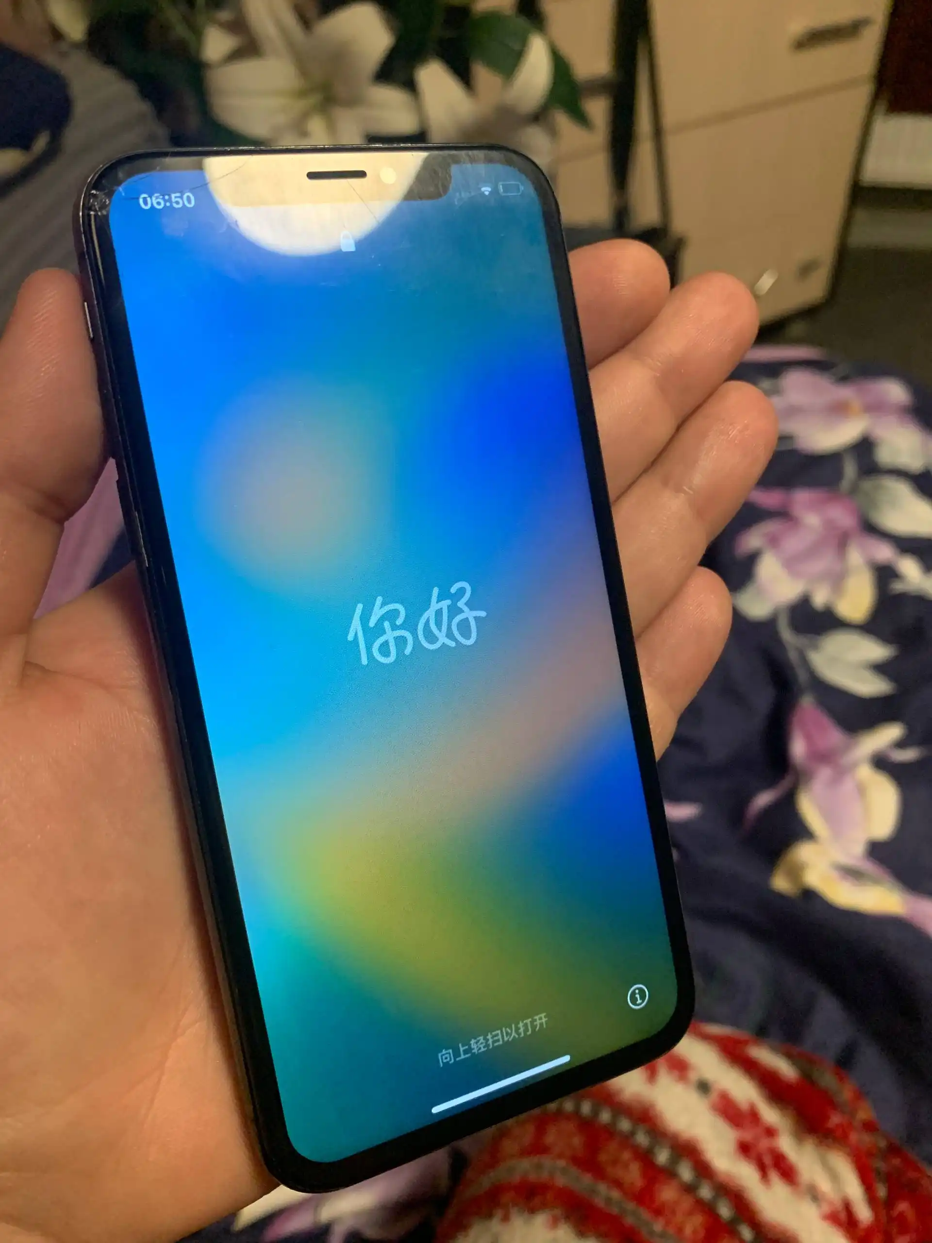 Айфон с аккумулятором слабого состояния - Смартфоны (Электроника) в Калининград