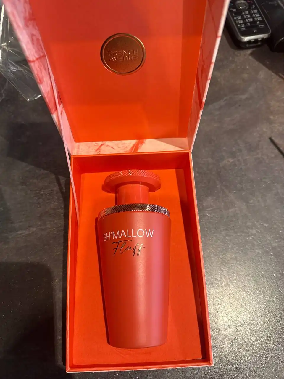 Парфюмерия с нотами клубники, лимона, кокоса и яблока - Парфюмерия (Барахолка) в Калининград