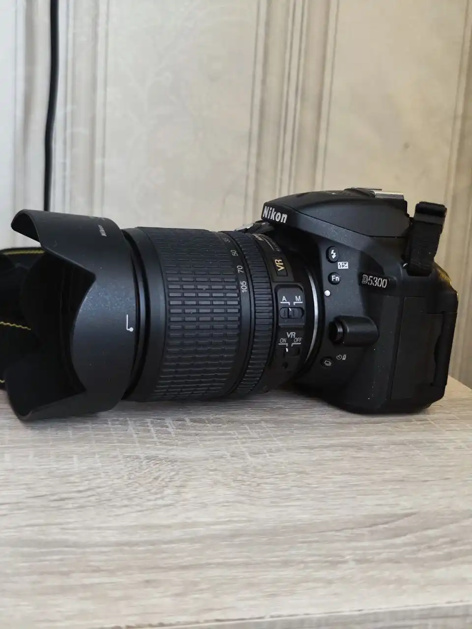 Продажа зеркального фотоаппарата Nikon D5300 с объективом - Фотоаппараты (Электроника) в Калининград