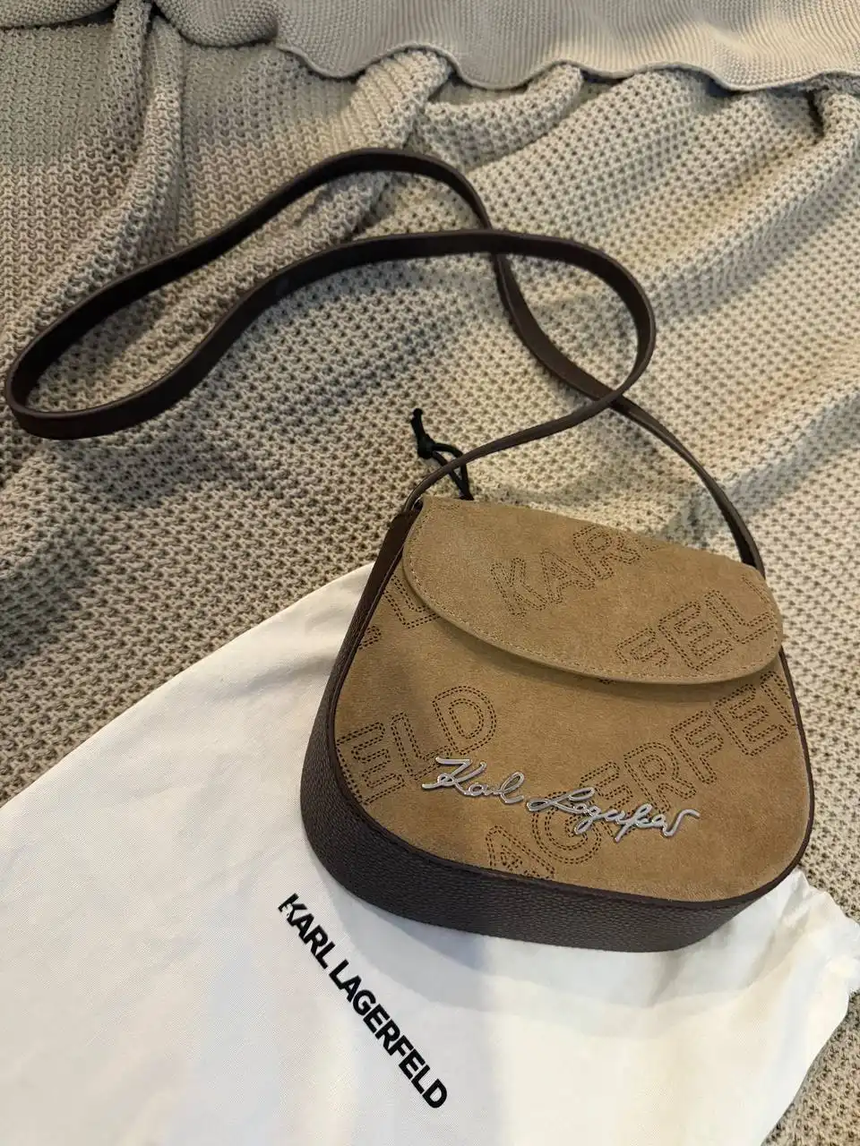 Продажа новых товаров: сумка, одежда, аксессуары - Барахолка в Калининград