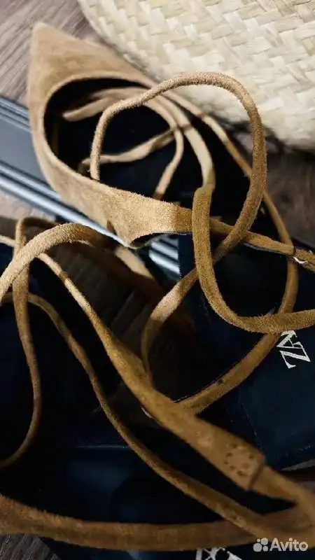 Туфли и топ Zara с бирками - Женская одежда (Одежда) в Калининград