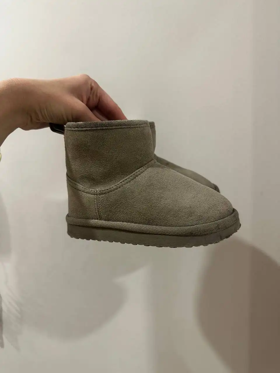 Детские угги H&M размер 26/27 - Детская обувь (Одежда) в Калининград