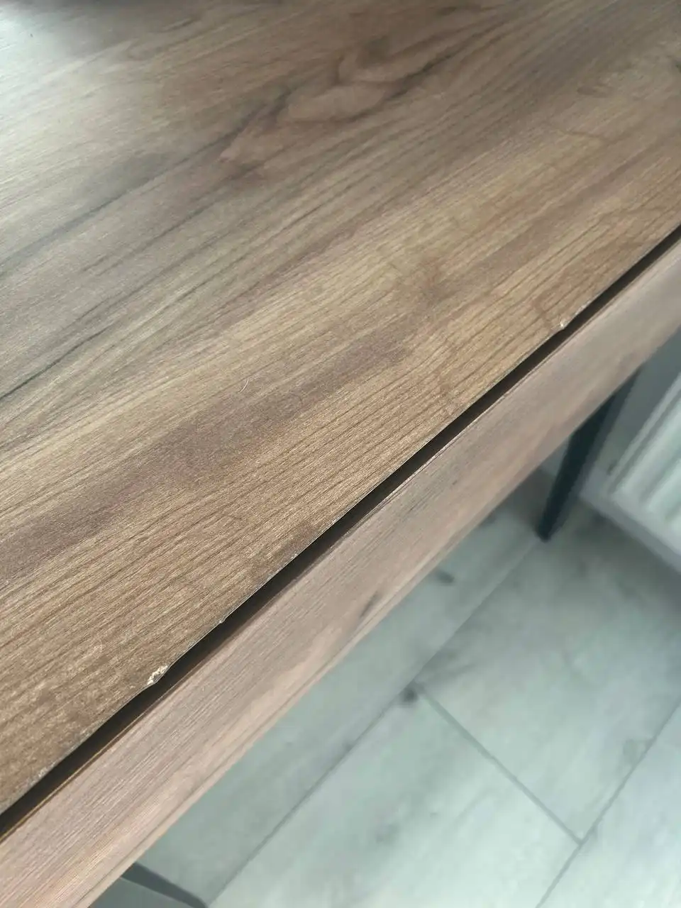 Продам туалетный столик с зеркалом - Мебель (Для дома и дачи) в Калининград