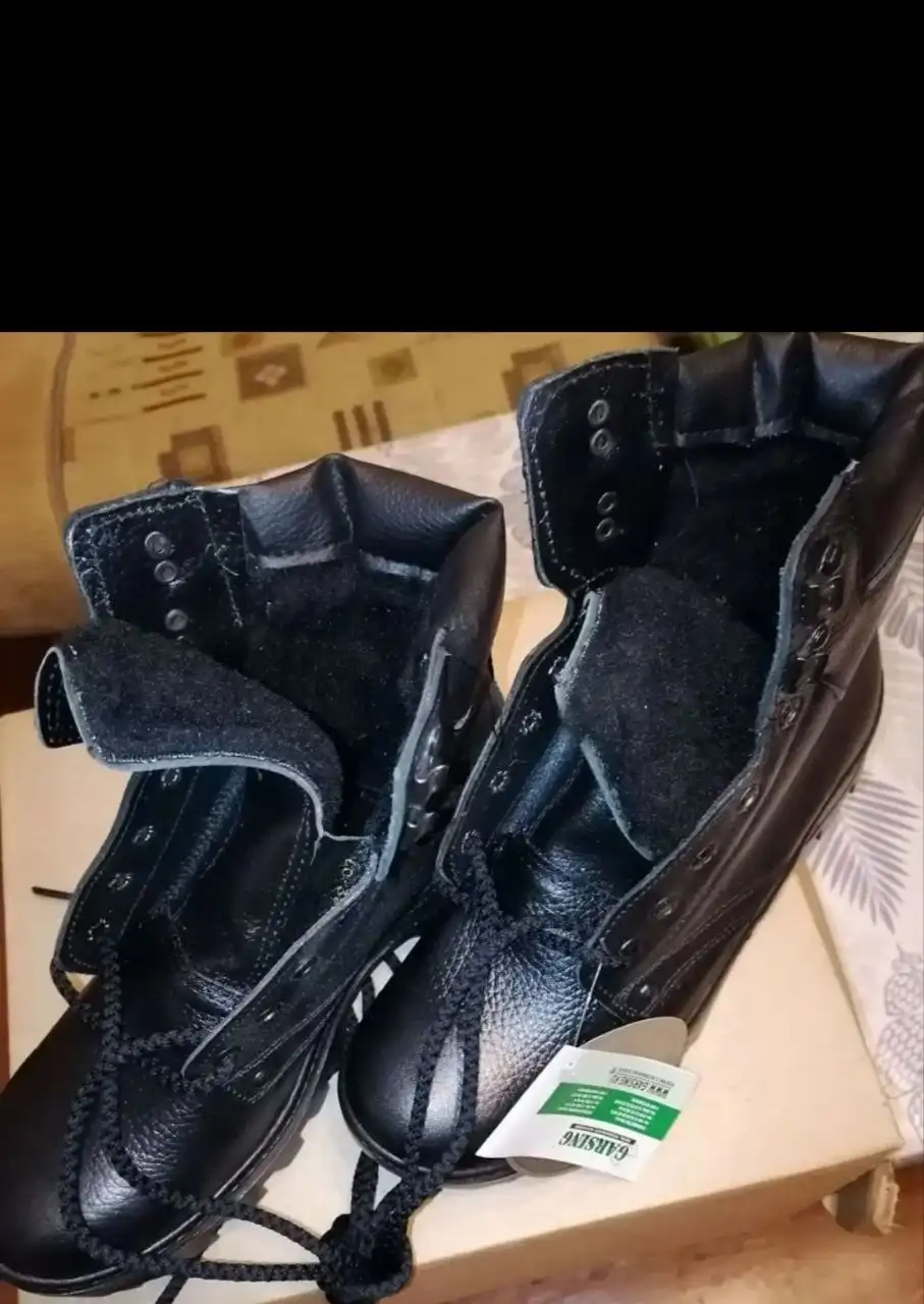 Продажа новых берцев размеры 40 и 43 - Обувь (Одежда) в Калининград