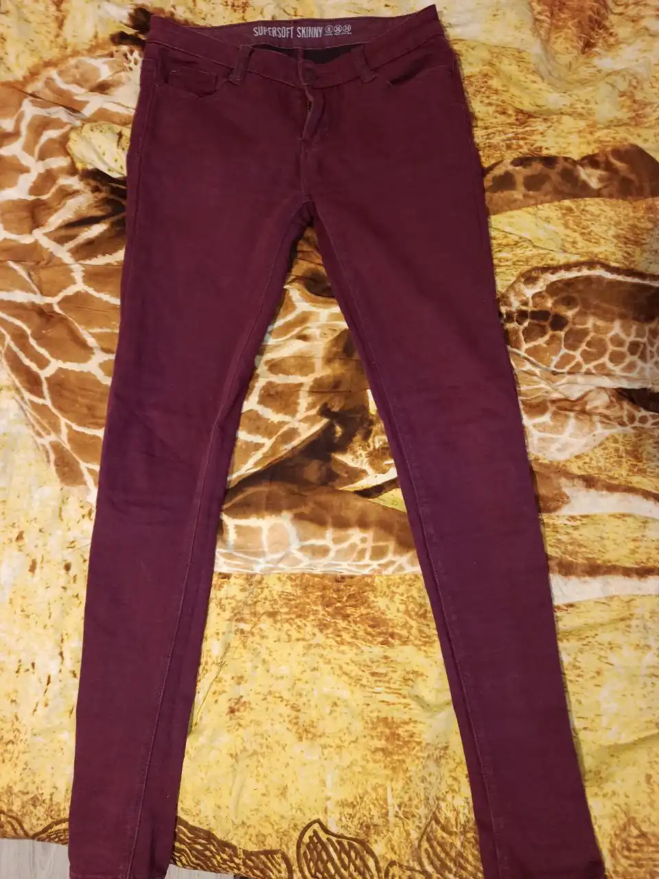 Бордовые женские джинсы 42 размера - Джинсы (Одежда) в Калининград