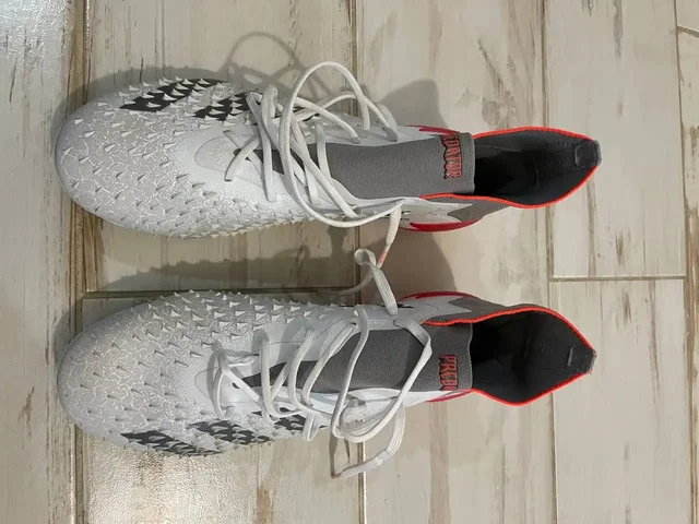 Бутсы для футбола и мини-футбола разных размеров - Барахолка в Калининград