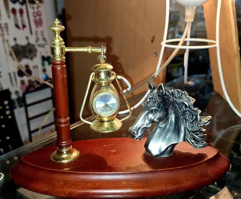 Настольные часы - Барахолка в Калининград