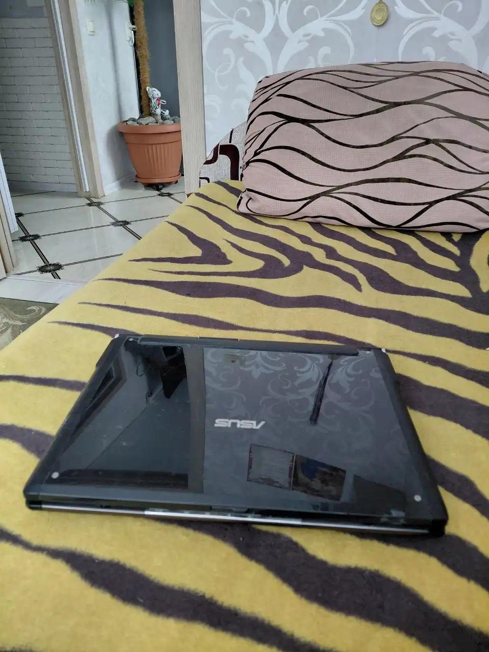 Продам товар, требующий ремонта - Барахолка в Калининград