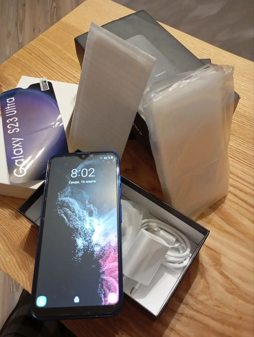 Продам копию телефона с полным комплектом - Телефоны (Электроника) в Калининград