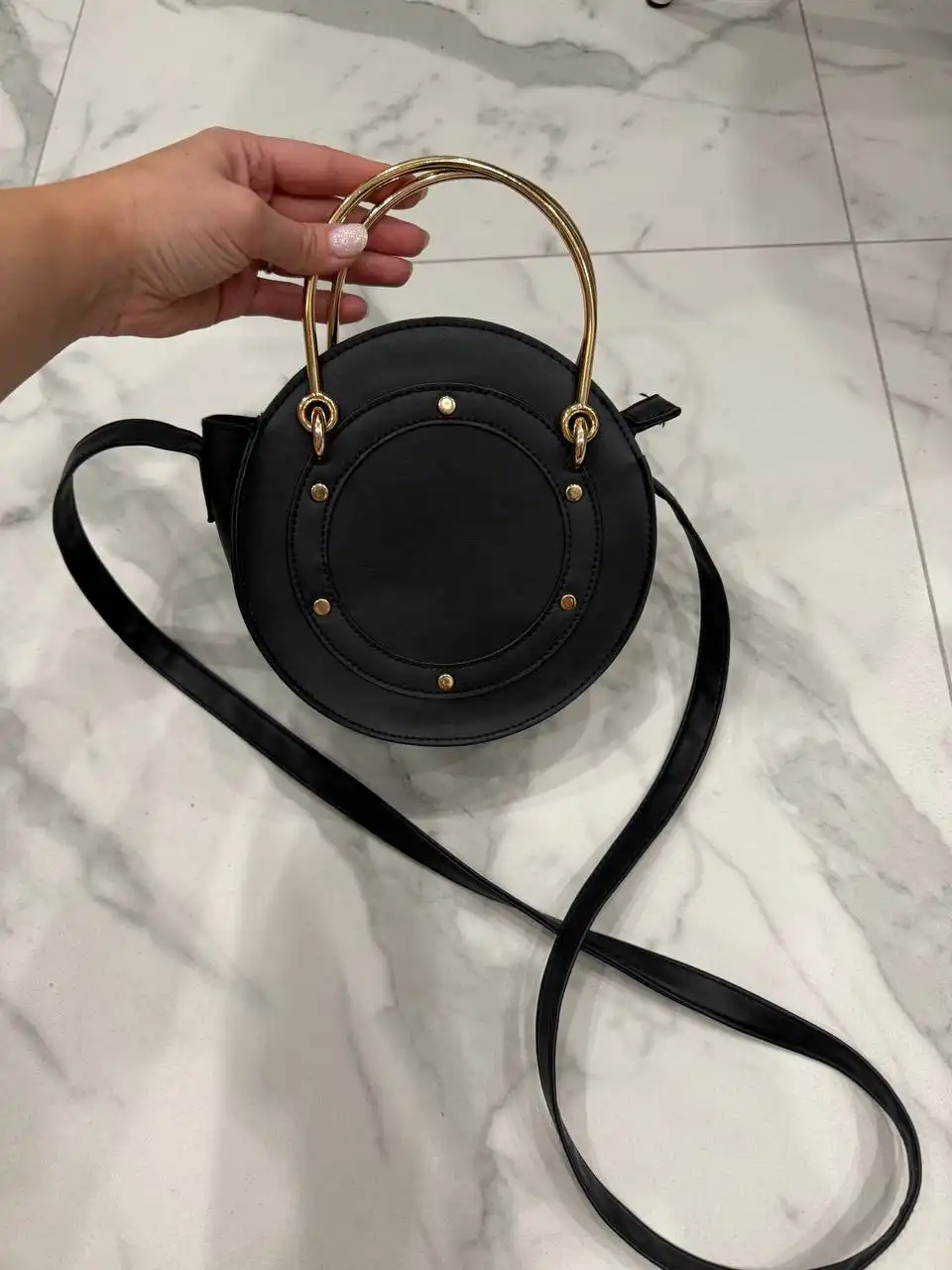 Продажа женской одежды и сумки - Женская одежда (Одежда) в Калининград