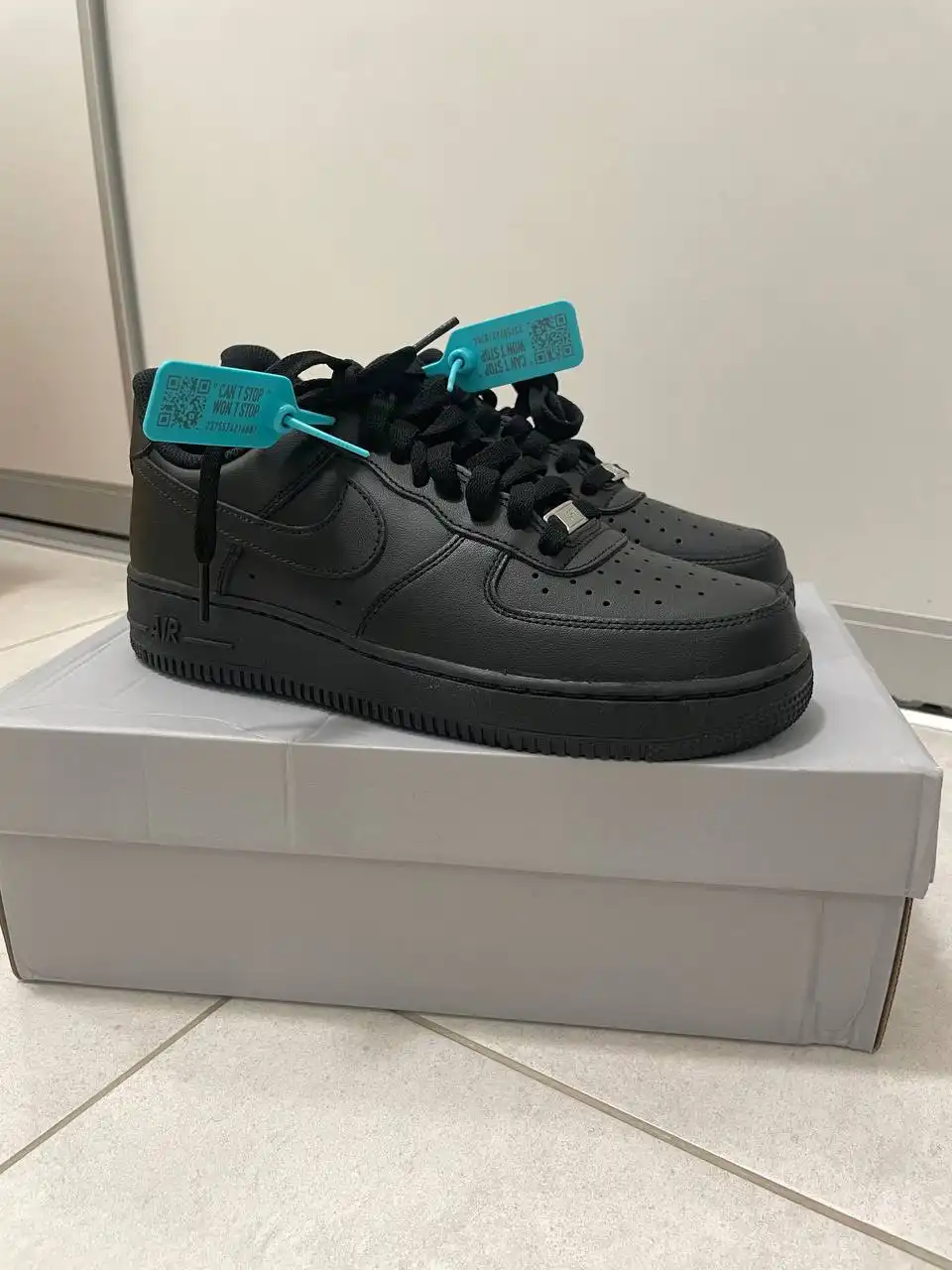 Оригинальные кроссовки Forse с сертификатом - Обувь (Одежда) в Калининград