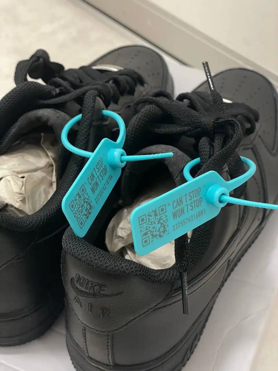 Оригинальные кроссовки Forse с сертификатом - Обувь (Одежда) в Калининград