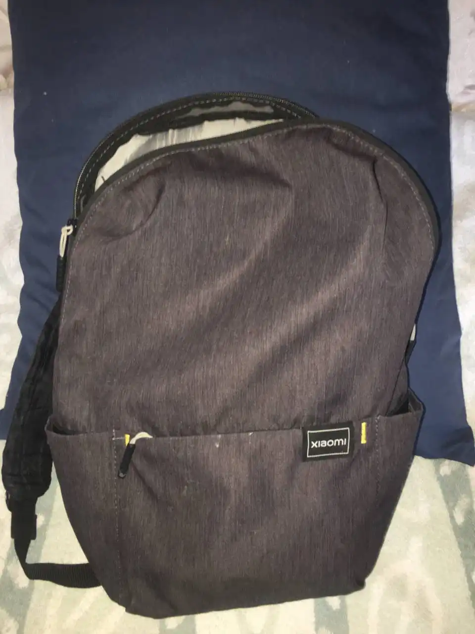 Продажа микрофона, портфеля, кроссовок и других товаров - Барахолка в Калининград