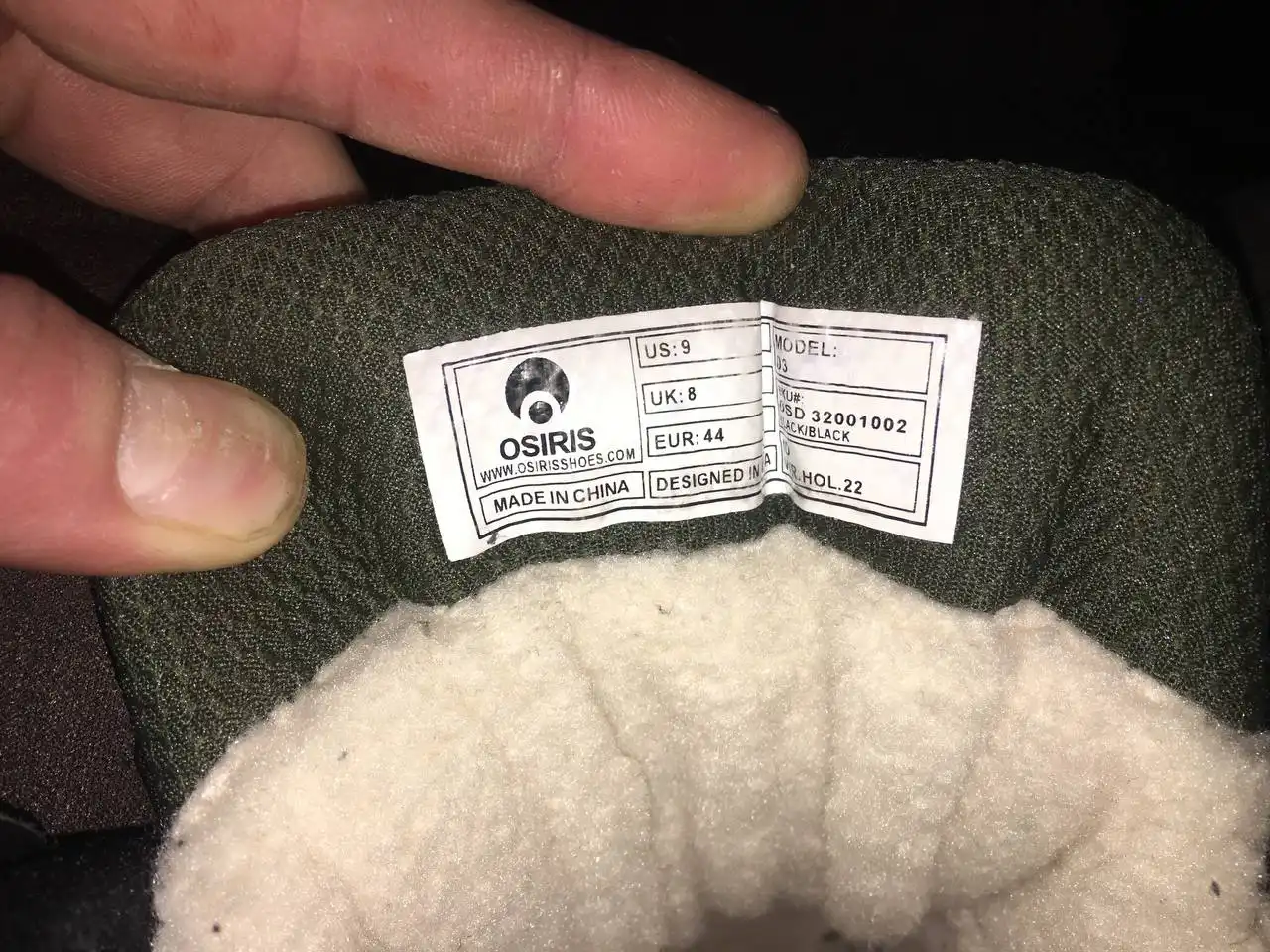 Продажа микрофона, портфеля, кроссовок и других товаров - Барахолка в Калининград