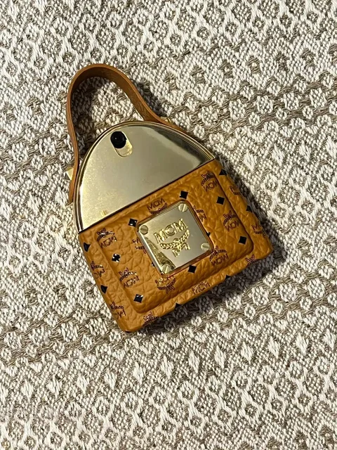 Парфюмерная вода MCM 30 мл - Барахолка в Калининград