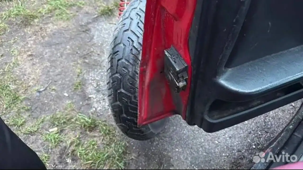 Ауди Б3 1.8 МКПП на запчасти - Автозапчасти (Запчасти) в Калининград