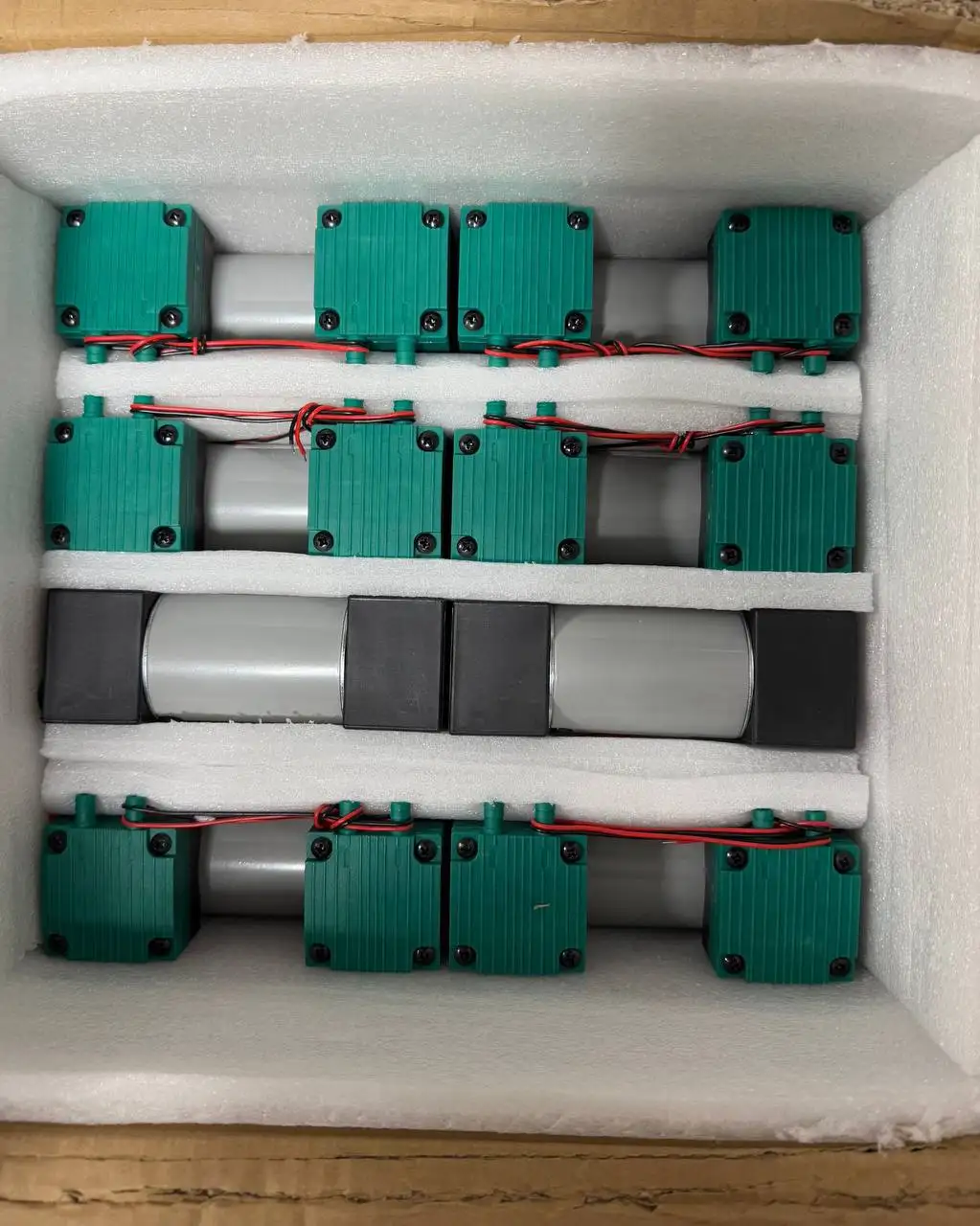 Диафрагменный вакуумный насос - Насосы (Оборудование) в Калининград